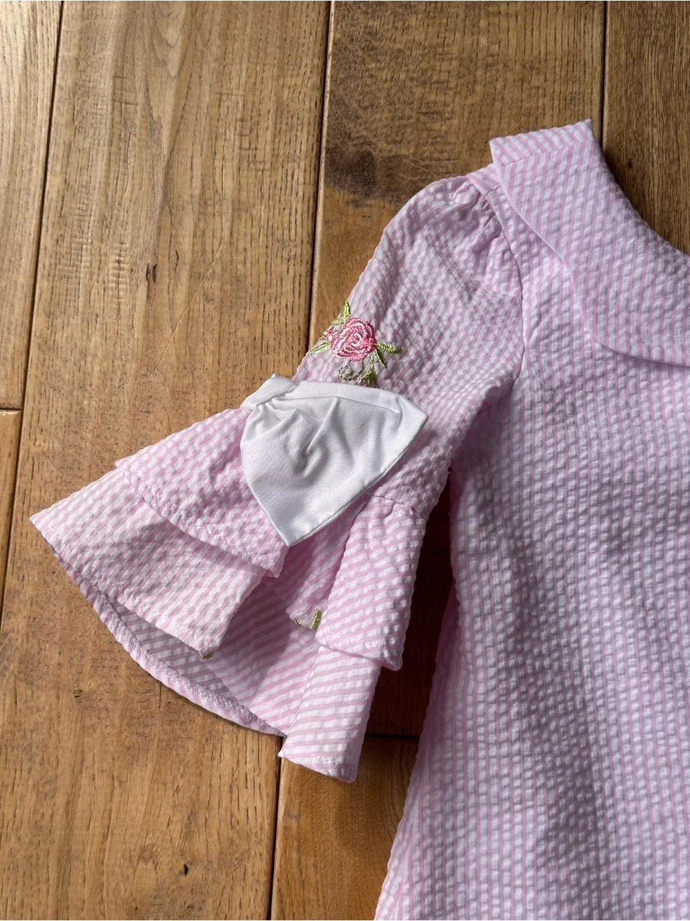 Rare Editions Pink Embroidered Seersucker Bell Sleeve Dress size 4T